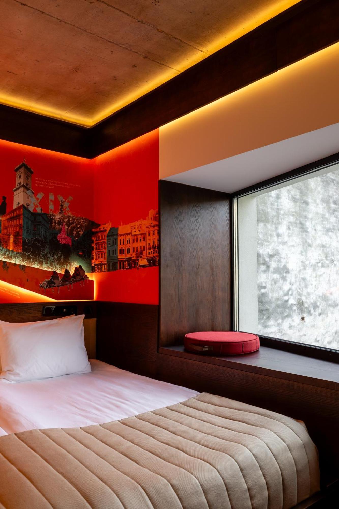 !Fest Hotel Rynok Square Lviv Luaran gambar