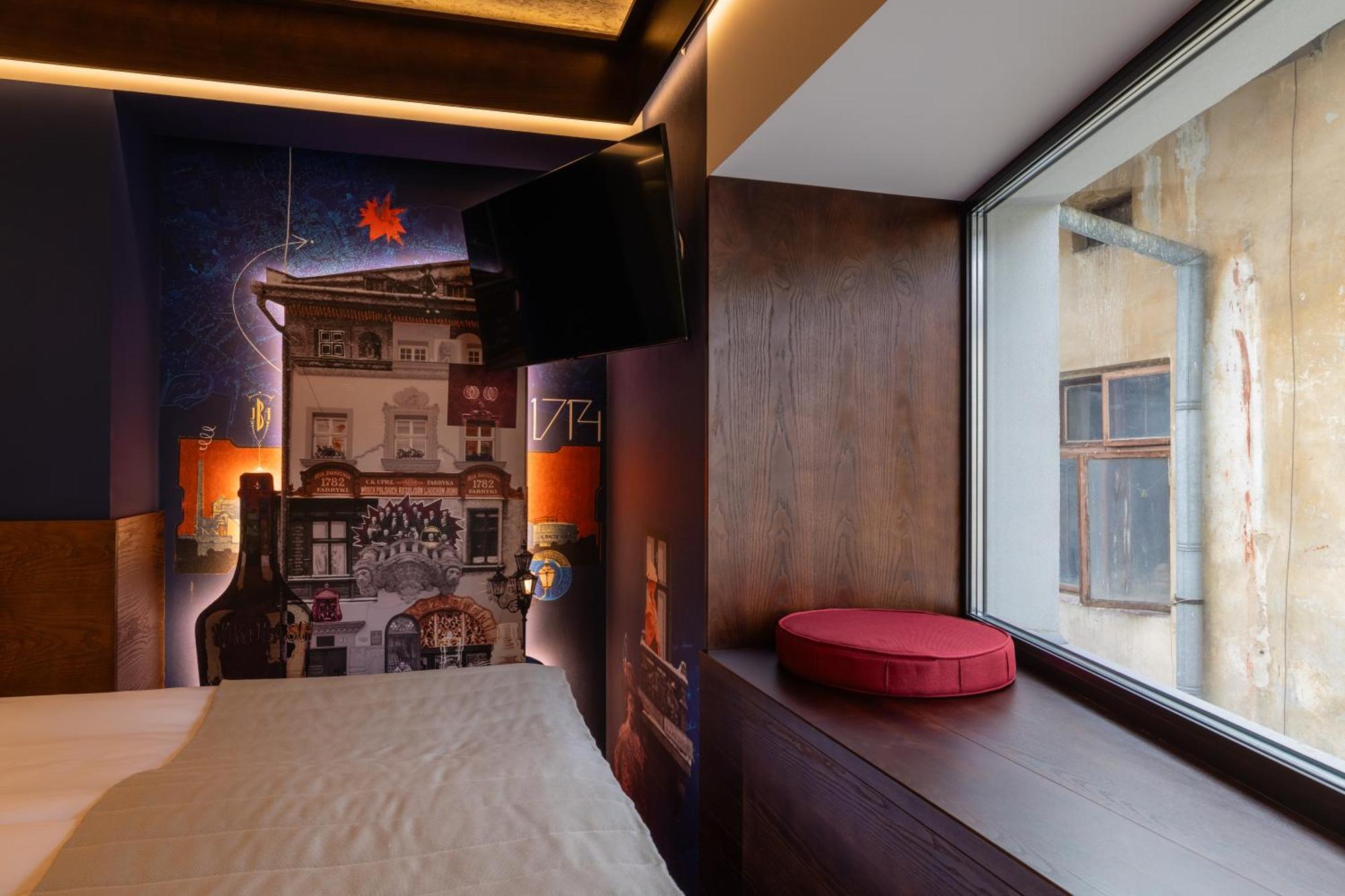 !Fest Hotel Rynok Square Lviv Luaran gambar